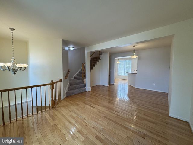 43414 NOTTINGHAM SQ, Ashburn, VA 20147