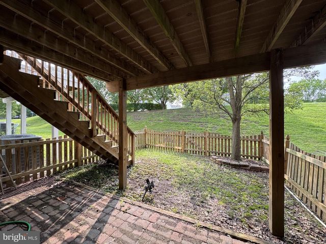43414 NOTTINGHAM SQ, Ashburn, VA 20147