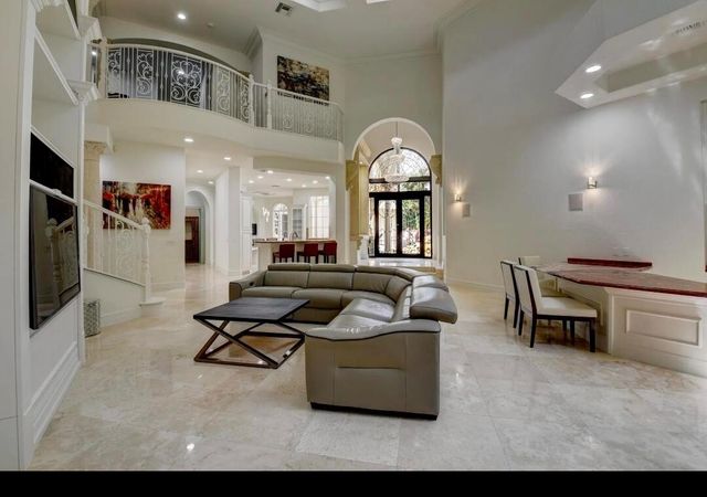 7635 Mandarin Drive, Boca Raton, FL 33433