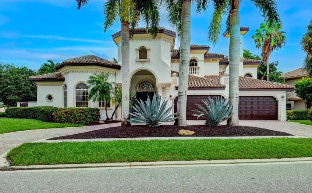 7635 Mandarin Drive, Boca Raton, FL 33433