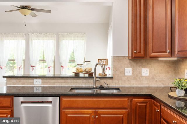2505 SWEET CLOVER CT, Dumfries, VA 22026