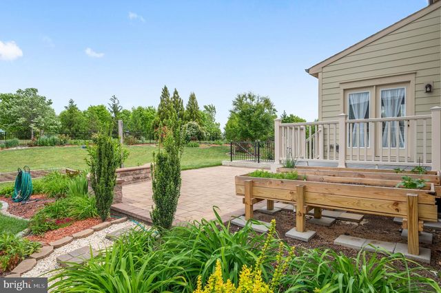 2505 SWEET CLOVER CT, Dumfries, VA 22026