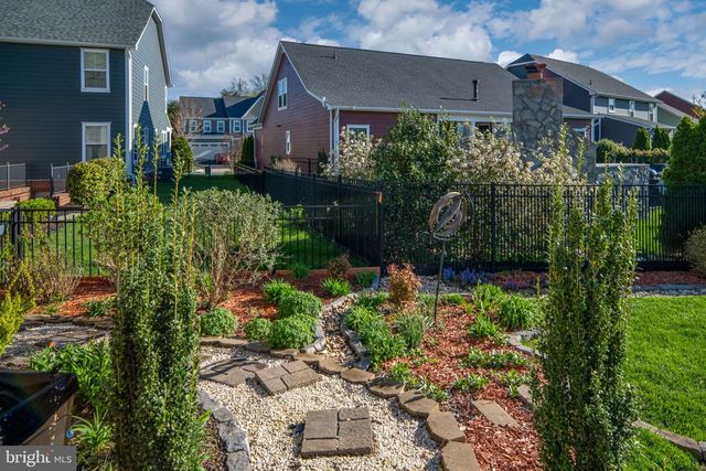 2505 SWEET CLOVER CT, Dumfries, VA 22026