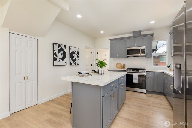 8416 Duncan Avenue S, Seattle, WA 98118