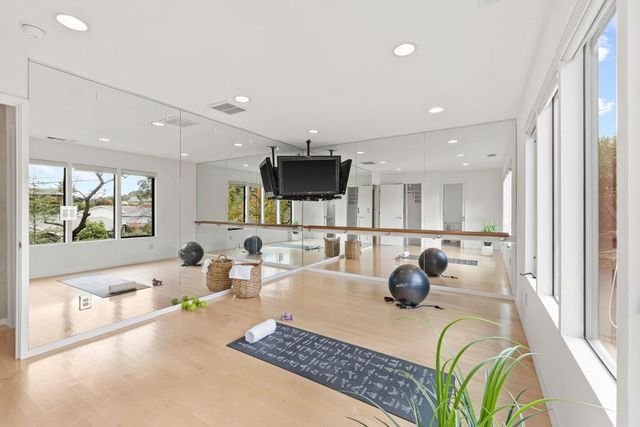 127 Devin Dr, Moraga, CA 94556