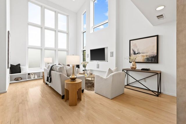 127 Devin Dr, Moraga, CA 94556