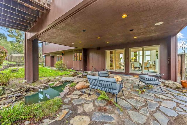 127 Devin Dr, Moraga, CA 94556