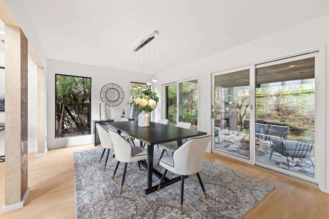 127 Devin Dr, Moraga, CA 94556