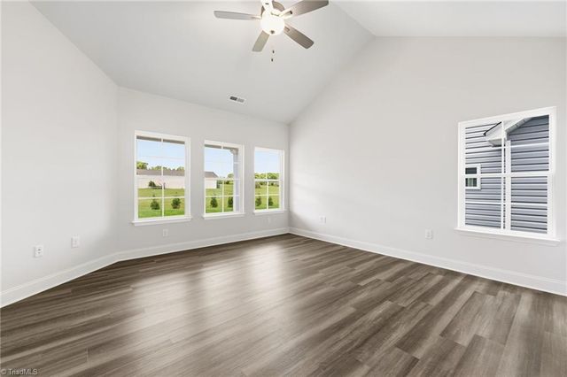 5340 Belmont Garden Drive, Walkertown, NC 27051