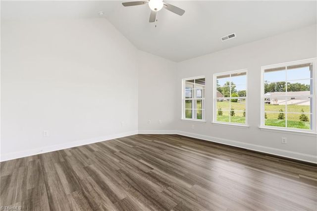 5340 Belmont Garden Drive, Walkertown, NC 27051