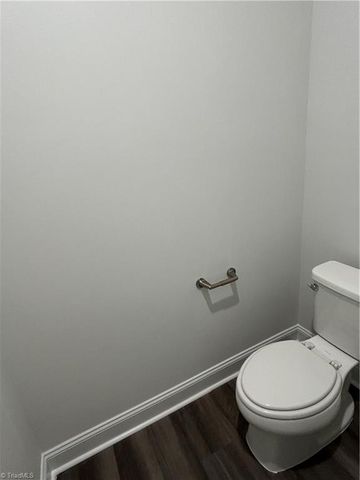 5340 Belmont Garden Drive, Walkertown, NC 27051