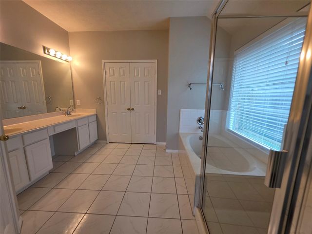 3116 Ravens Lake Circle, League City, TX 77573