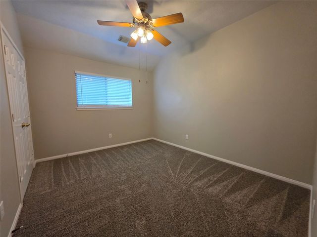 3116 Ravens Lake Circle, League City, TX 77573