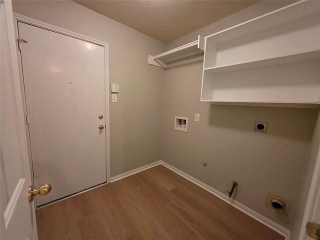 3116 Ravens Lake Circle, League City, TX 77573