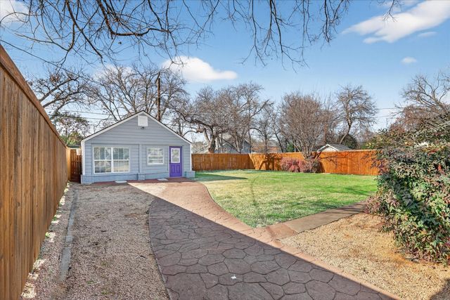 3620 Stadium Drive, Fort Worth, TX 76109