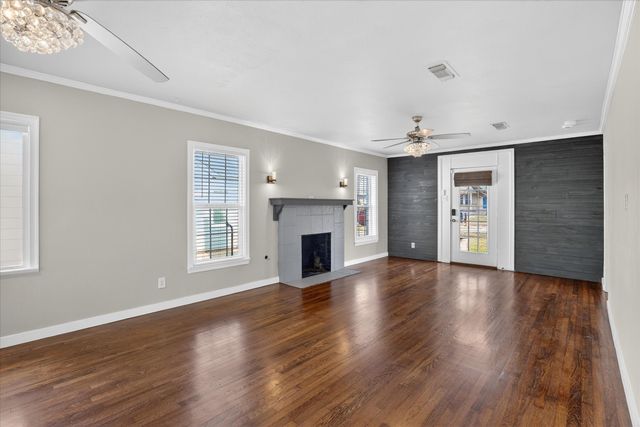 3620 Stadium Drive, Fort Worth, TX 76109