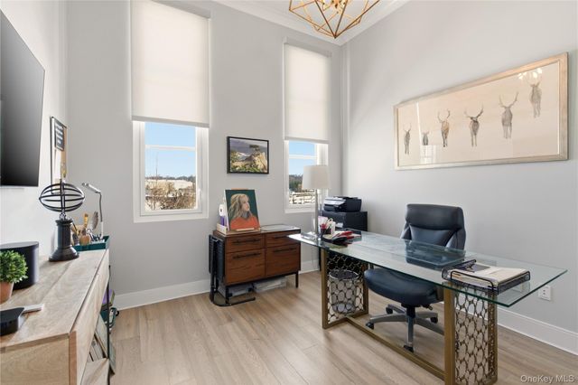 100 Garvies Point Road 1033, Glen Cove, NY 11542