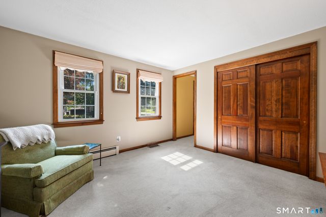 39 Plainfield Street, Enfield, CT 06082