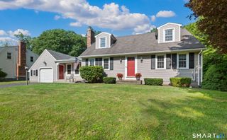 39 Plainfield Street, Enfield, CT 06082
