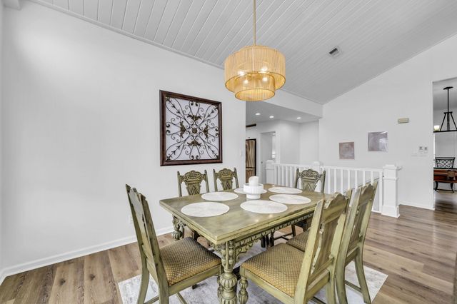 621 Choctaw Drive, Destin, FL 32541