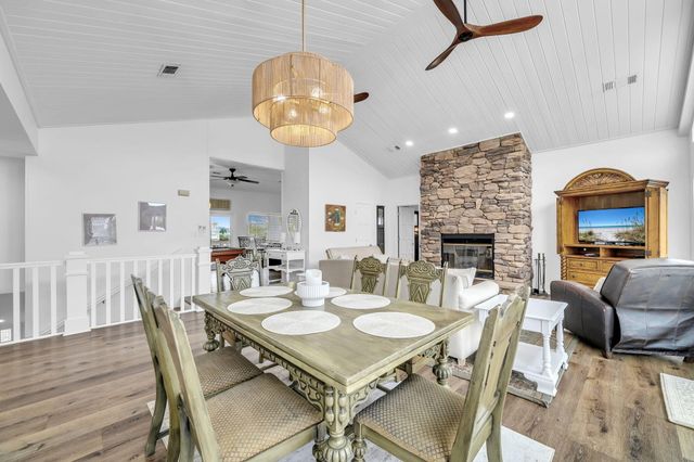 621 Choctaw Drive, Destin, FL 32541