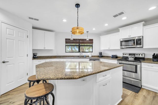 621 Choctaw Drive, Destin, FL 32541