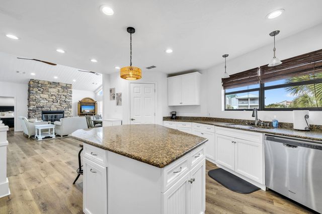 621 Choctaw Drive, Destin, FL 32541