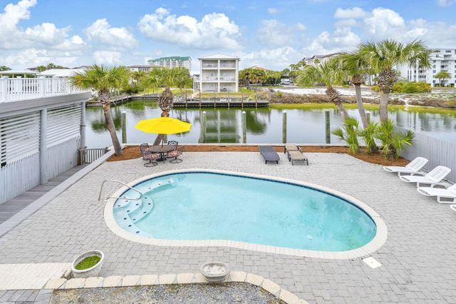 621 Choctaw Drive, Destin, FL 32541