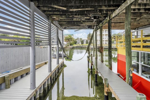 621 Choctaw Drive, Destin, FL 32541