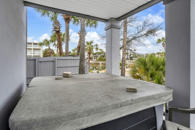 621 Choctaw Drive, Destin, FL 32541