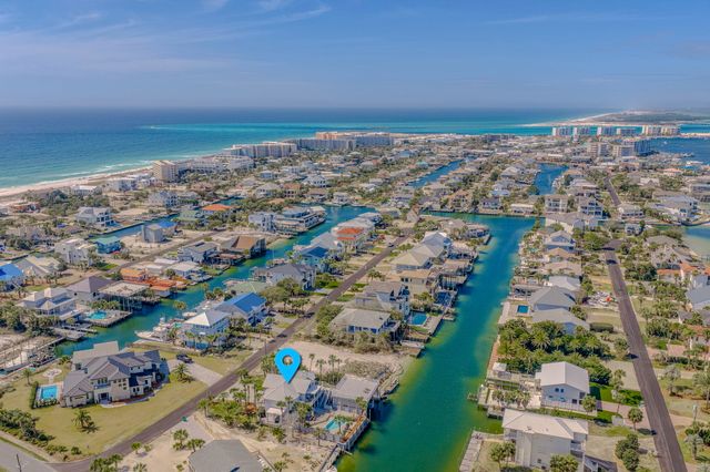 621 Choctaw Drive, Destin, FL 32541