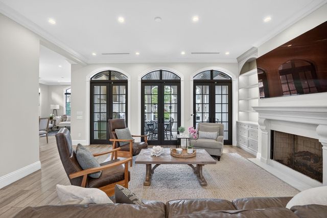 2425 Delmar Place, Fort Lauderdale, FL 33301