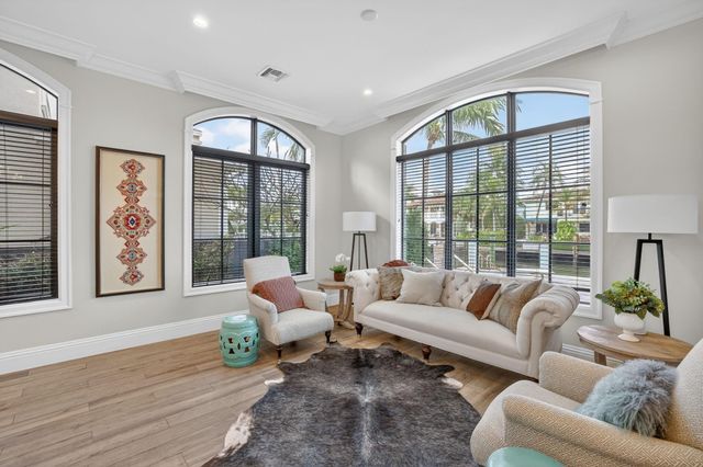 2425 Delmar Place, Fort Lauderdale, FL 33301