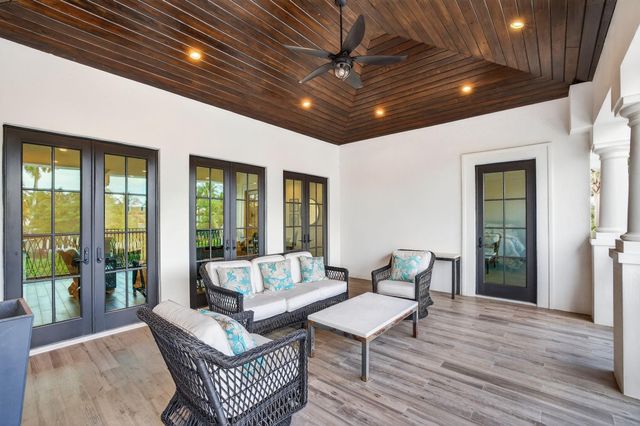 2425 Delmar Place, Fort Lauderdale, FL 33301