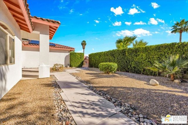 2222 E Wayne Road, Palm Springs, CA 92262