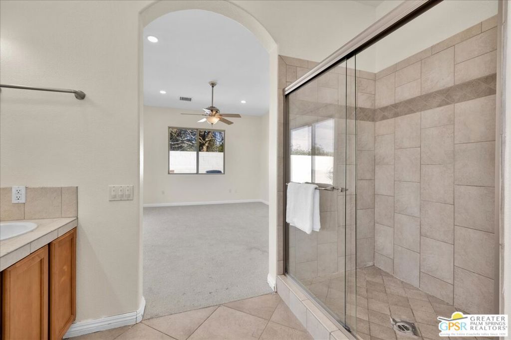 Image 24 of property listing at 2222 E Wayne Road, Palm Springs, CA 92262