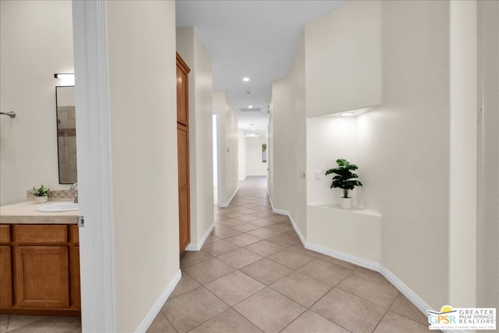 Image 30 of property listing at 2222 E Wayne Road, Palm Springs, CA 92262