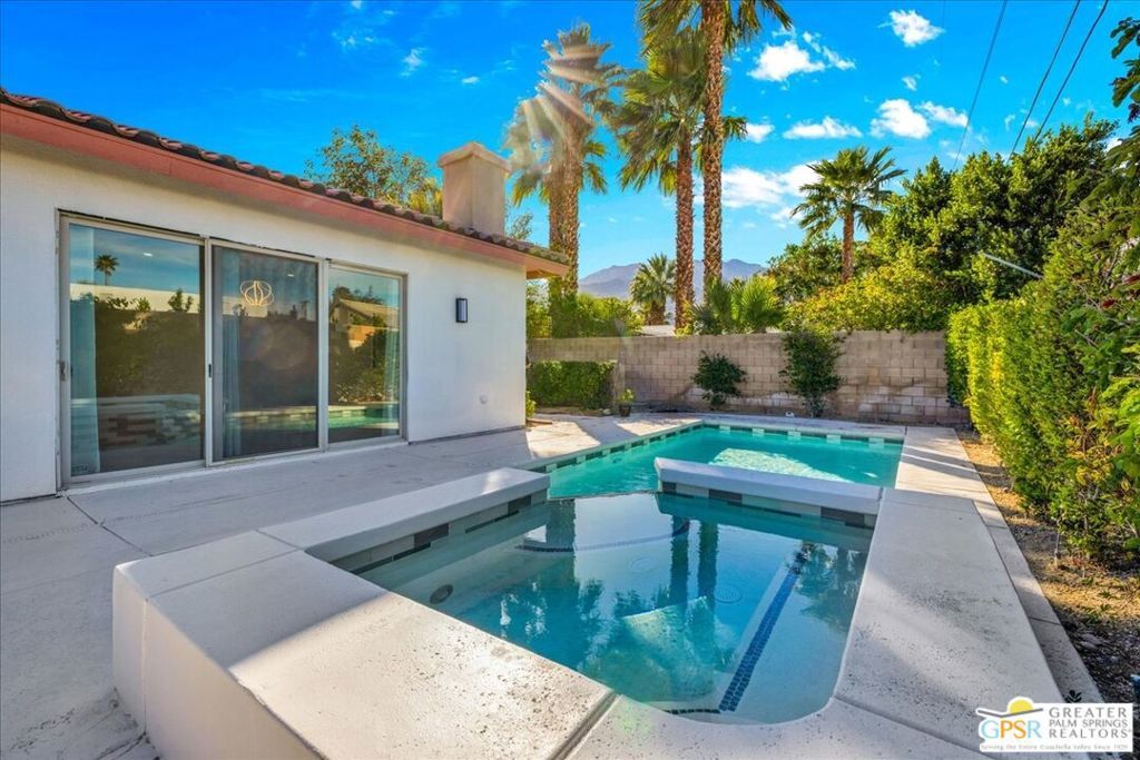 Image 44 of property listing at 2222 E Wayne Road, Palm Springs, CA 92262