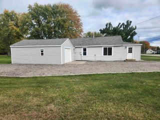 3179 Lauria Road, Bay City, MI 48706