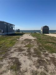 5224 Waterfront Road, Kerens, TX 75144