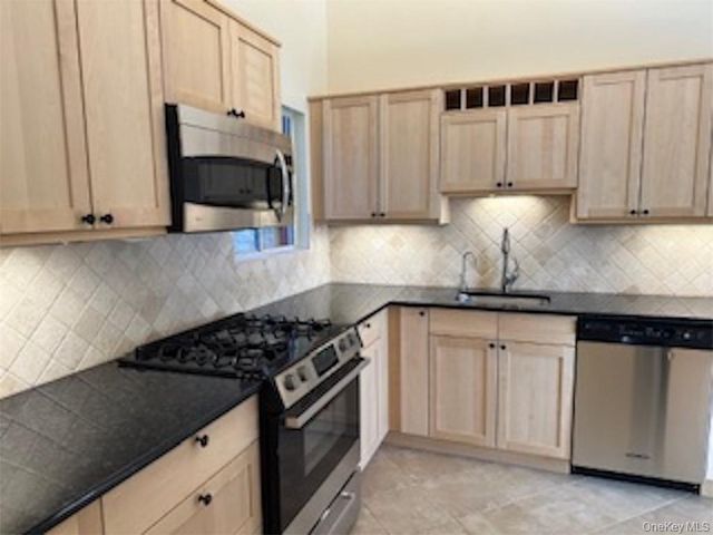 423 Springvale Road, Croton-on-hudson, NY 10520