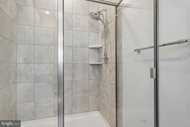 136B FLEET CT, Bensalem, PA 19020
