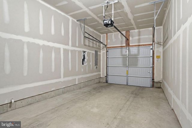 136B FLEET CT, Bensalem, PA 19020