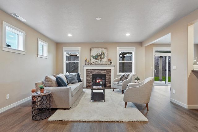 1638 W 68th Ave, Spokane, WA 99224