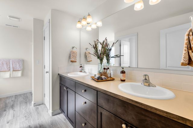 1638 W 68th Ave, Spokane, WA 99224