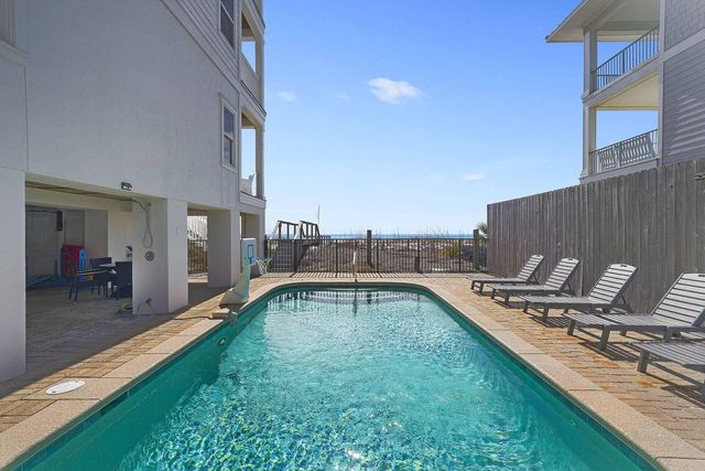 330 Tang O Mar Drive, Destin, FL 32550