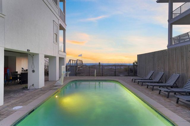 330 Tang O Mar Drive, Destin, FL 32550