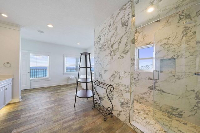330 Tang O Mar Drive, Destin, FL 32550
