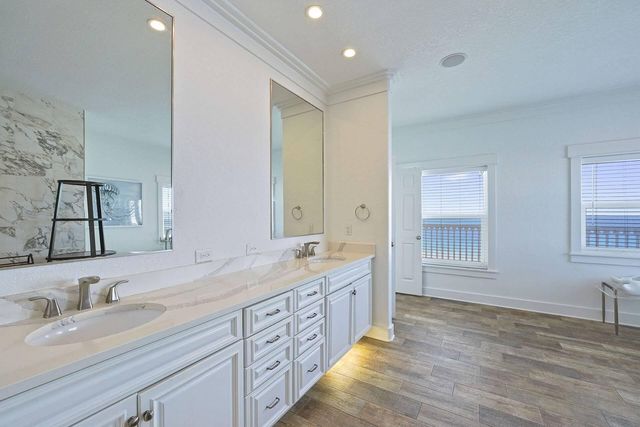 330 Tang O Mar Drive, Destin, FL 32550