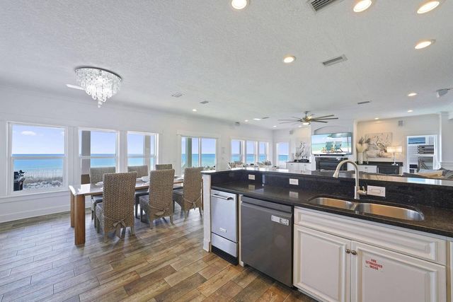 330 Tang O Mar Drive, Destin, FL 32550